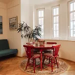 Апартаменты Art Lounge By Interhome *