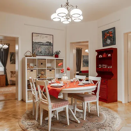 V Olsinach By Interhome Praha